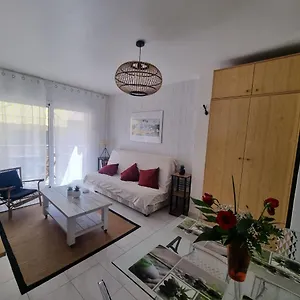 https://lovely-one-bedroom-with-balcony.topcostabravahotels.com
