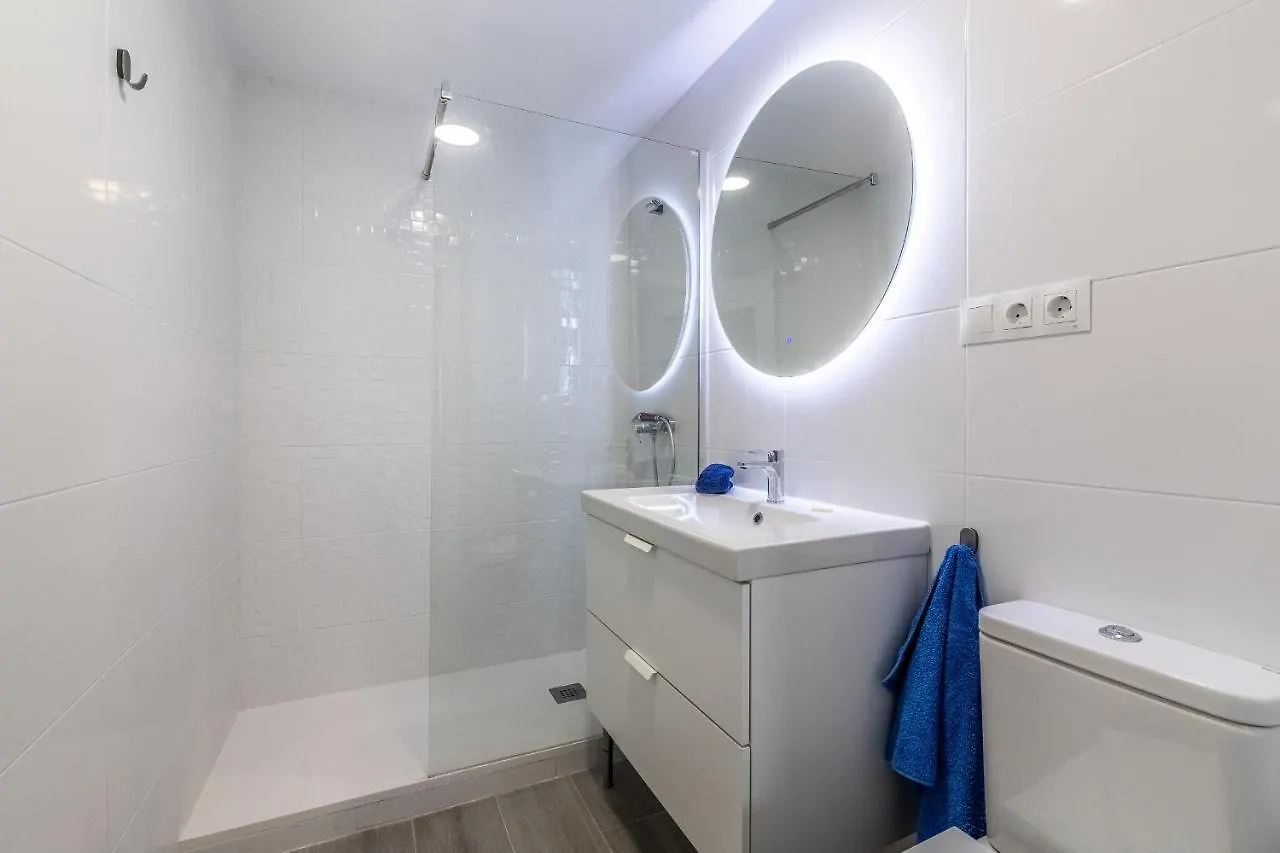 Livemalaga Victoria Suites 0*, Malaga Spain